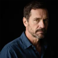 David Thompson - Video editor using snapchat video downloader to download snapchat videos for creative projects